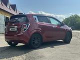 Chevrolet Aveo 2013 года за 3 200 000 тг. в Риддер – фото 4
