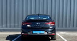 Hyundai Elantra 2019 года за 8 020 000 тг. в Шымкент – фото 4