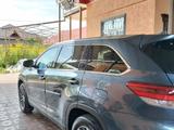 Toyota Highlander 2019 года за 20 500 000 тг. в Шымкент – фото 4