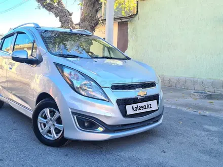 Chevrolet Spark 2013 года за 3 830 000 тг. в Шымкент