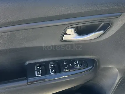 Kia Rio 2021 года за 5 999 999 тг. в Астана – фото 6