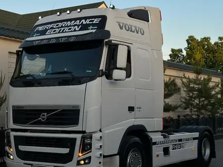 Volvo  FH 2008 года за 30 000 000 тг. в Шымкент – фото 3