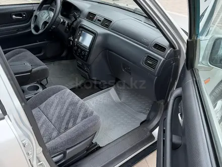 Honda CR-V 2000 года за 3 390 000 тг. в Алматы – фото 10