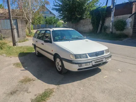 Volkswagen Passat 1995 года за 1 650 000 тг. в Алматы – фото 6