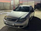 Chevrolet Lacetti 2010 года за 1 800 000 тг. в Атырау – фото 2