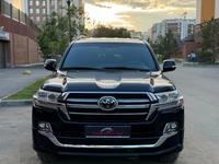 Toyota Land Cruiser 2018 годаfor41 500 000 тг. в Астана