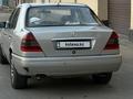 Mercedes-Benz C 220 1997 года за 1 500 000 тг. в Тараз – фото 2