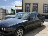 BMW 520 1994 года за 2 400 000 тг. в Шымкент