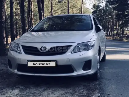 Toyota Corolla 2013 года за 7 000 000 тг. в Семей – фото 2