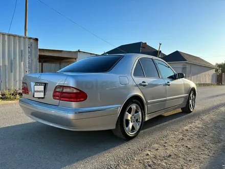 Mercedes-Benz E 320 2000 года за 5 800 000 тг. в Шиели – фото 13