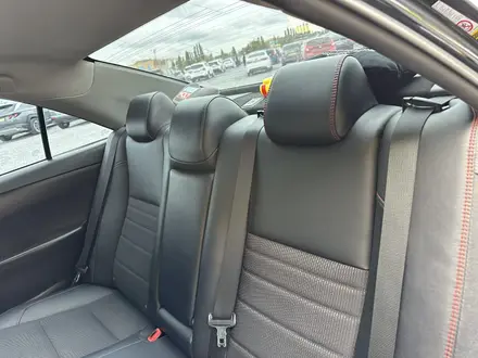 Toyota Camry 2017 года за 8 650 000 тг. в Актобе – фото 9