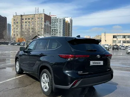 Toyota Highlander 2021 года за 23 000 000 тг. в Алматы – фото 3