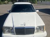 Mercedes-Benz E 200 1995 годаүшін1 500 000 тг. в Павлодар – фото 2