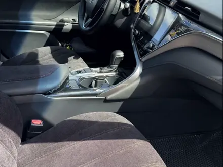 Toyota Camry 2019 года за 12 600 000 тг. в Кокшетау – фото 11