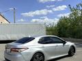 Toyota Camry 2019 года за 12 600 000 тг. в Кокшетау – фото 3