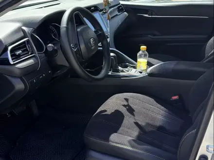 Toyota Camry 2019 года за 12 600 000 тг. в Кокшетау – фото 9