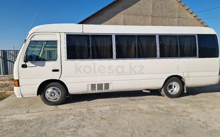 Toyota  Coaster 2007 годаүшін8 500 000 тг. в Атырау