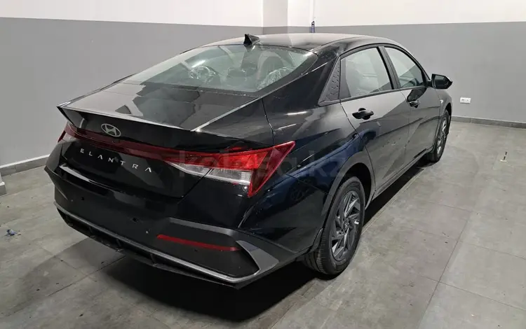 Hyundai Elantra 2024 года за 9 999 999 тг. в Уральск