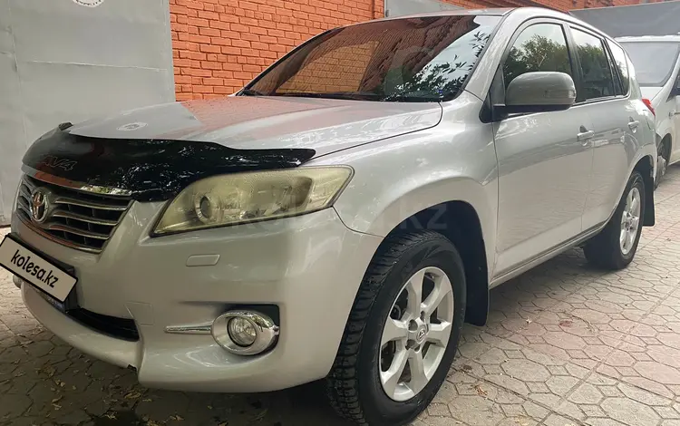 Toyota RAV4 2011 года за 7 600 000 тг. в Усть-Каменогорск