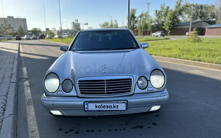Mercedes-Benz E 320 1998 годаүшін4 300 000 тг. в Астана