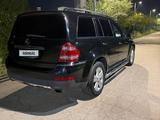 Mercedes-Benz GL 450 2007 года за 6 000 000 тг. в Астана – фото 3