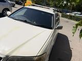 Toyota Mark II Qualis 1999 года за 3 100 000 тг. в Алматы – фото 5