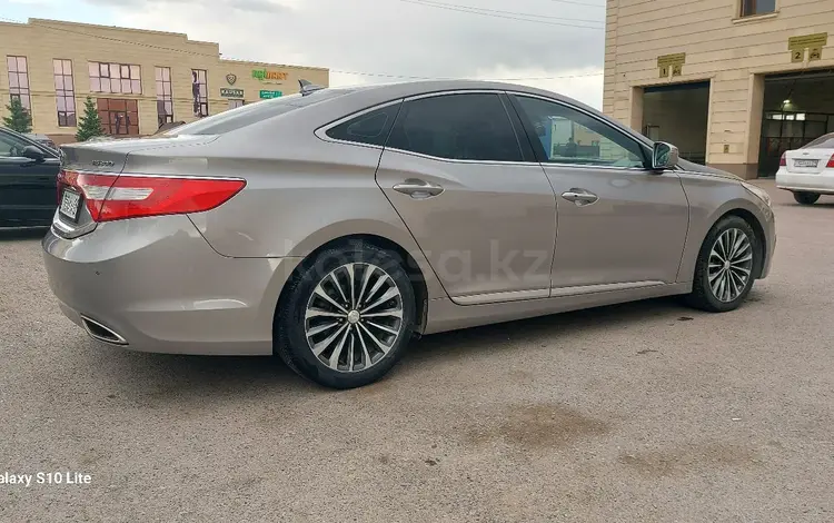 Hyundai Grandeur 2013 года за 7 799 999 тг. в Караганда
