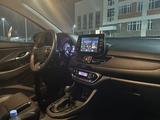 Hyundai i30 2022 года за 9 900 000 тг. в Астана – фото 2