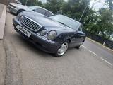 Mercedes-Benz CLK 320 1997 годаfor2 300 000 тг. в Алматы
