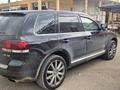 Volkswagen Touareg 2008 годаfor6 000 000 тг. в Алматы – фото 3