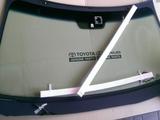 Переднее лобовое стекло на Lexus LS460 за 150 000 тг. в Актау – фото 2