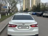 Toyota Camry 2020 года за 12 400 000 тг. в Астана – фото 4