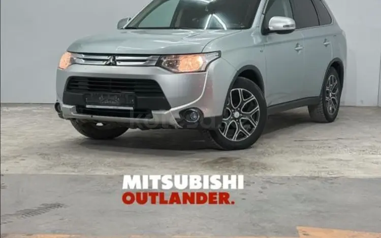 Mitsubishi Outlander 2014 годаүшін9 500 000 тг. в Актау