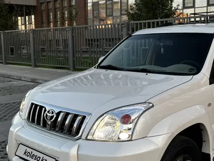 Toyota Land Cruiser Prado 2006 года за 10 000 000 тг. в Актобе – фото 4