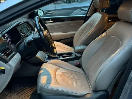 Hyundai Sonata 2014 года за 5 500 000 тг. в Уральск – фото 2