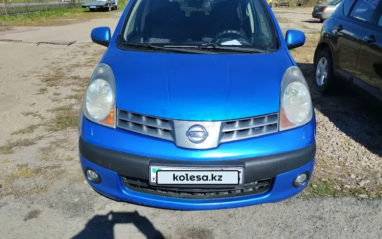 Nissan Note 2006 годаүшін3 800 000 тг. в Петропавловск