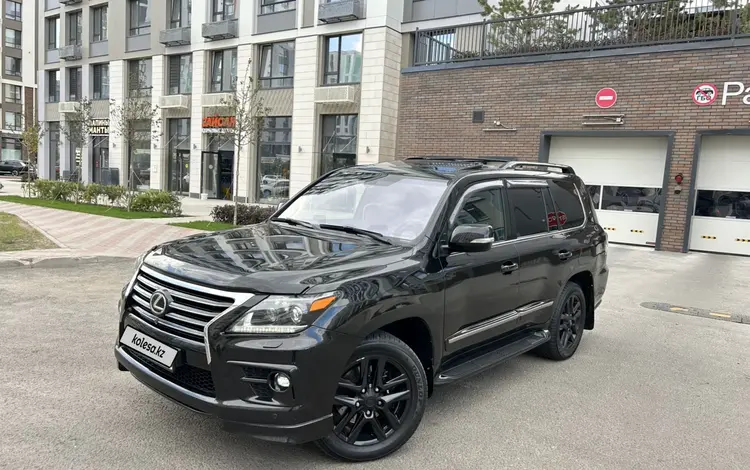 Lexus LX 570 2015 года за 29 000 000 тг. в Усть-Каменогорск