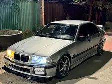 BMW 325
