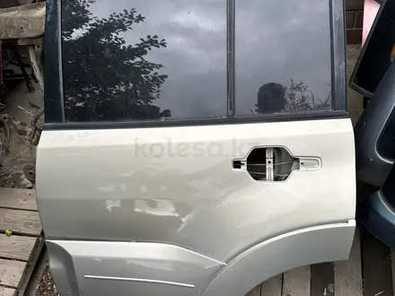 Дверь от митсубиши паджеро 4 за 150 000 тг. в Актобе – фото 2