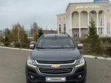 Chevrolet TrailBlazer 2021 года за 12 000 000 тг. в Уральск – фото 2