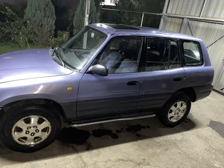 Toyota RAV4 1996 года за 3 300 000 тг. в Алматы – фото 3