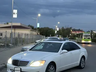 Mercedes-Benz S 350
