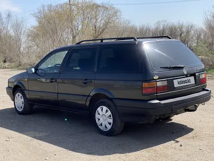 Volkswagen Passat 1992 года за 1 320 000 тг. в Караганда – фото 4