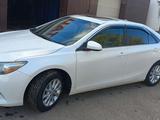 Toyota Camry 2015 годаүшін6 000 000 тг. в Уральск – фото 2
