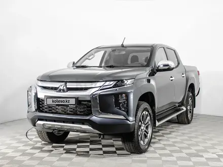 Mitsubishi L200 DC Invite+ 2022 годаүшін18 500 000 тг. в Алматы