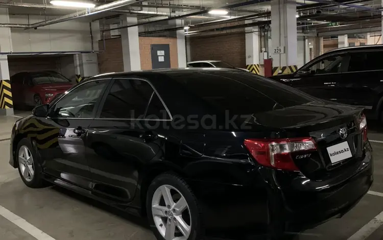 Toyota Camry 2013 годаfor6 700 000 тг. в Астана