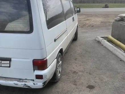 Volkswagen Transporter 1998 года за 4 000 000 тг. в Караганда – фото 4