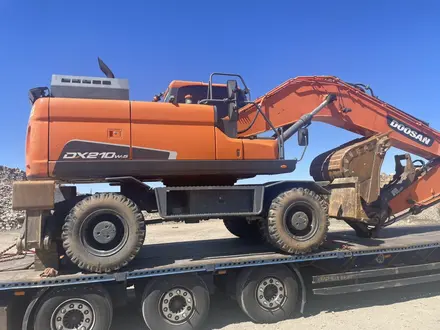 Doosan  DX210W 2018 года за 49 500 000 тг. в Астана