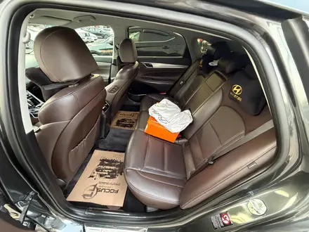 Hyundai Grandeur 2019 года за 14 000 000 тг. в Алматы – фото 7