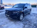 Toyota Highlander 2012 года за 13 000 000 тг. в Семей – фото 2